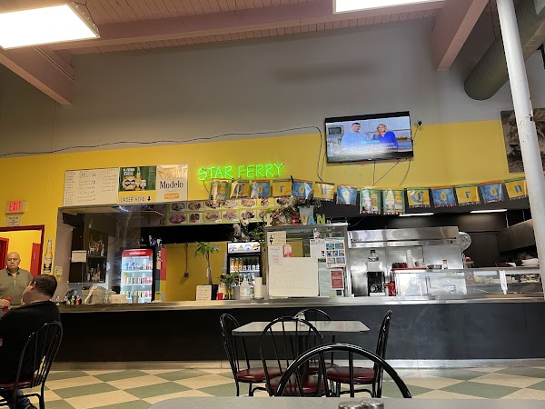 Street tacos on handmade corn tortillas at Al Estilo Michoacán, Beaverton